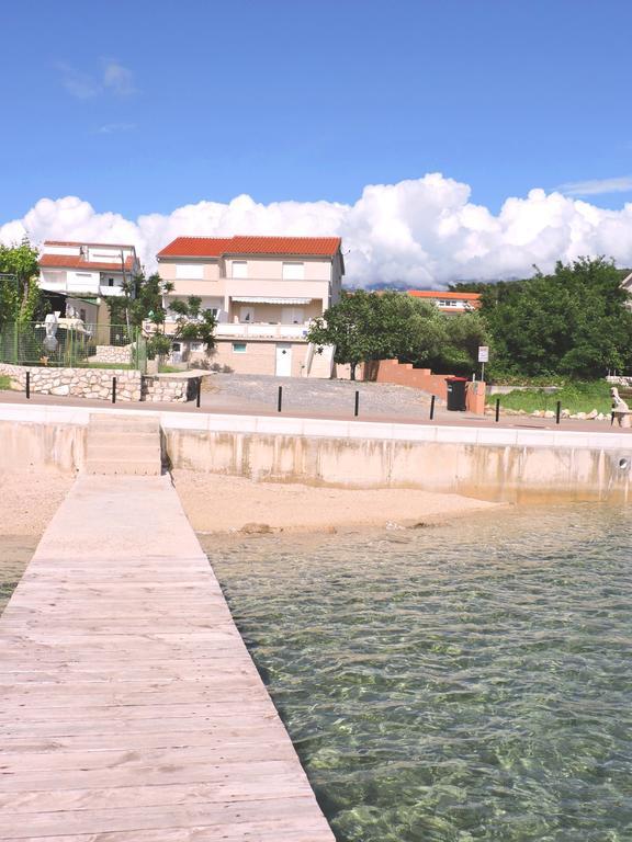Villa Petra Barbat na Rabu المظهر الخارجي الصورة